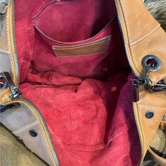 GUC Hammitt Tan Daniel Large Crossbody Bag with Gunmetal Studded Detail - Picture 6 of 8